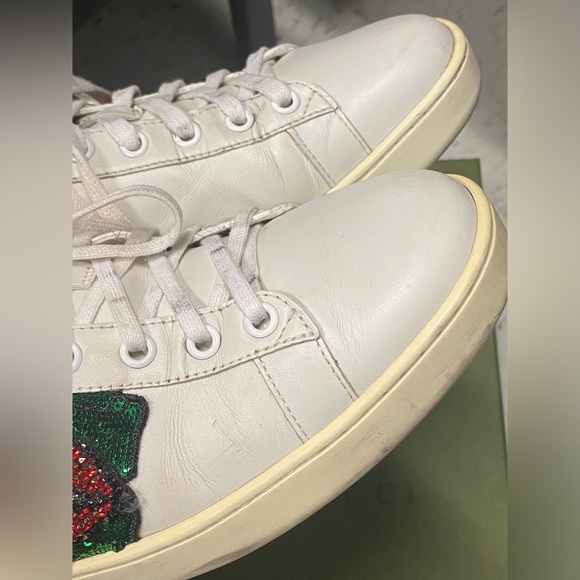 Gucci White Leather Embellished Lip Ace Sneakers - Picture 7 of 16